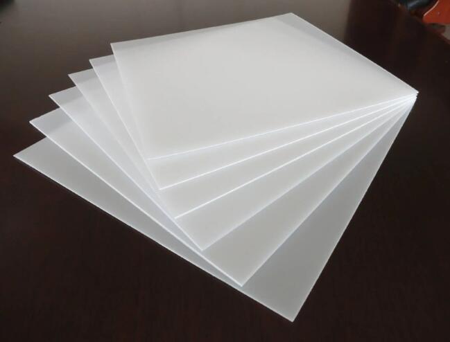 透明色多多官网下载扩散板和白色色多多官网下载扩散板的区别