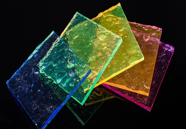 亚克力板多少钱一平方？